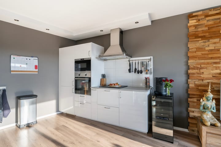 Foto 24 van Veeartsweg 45