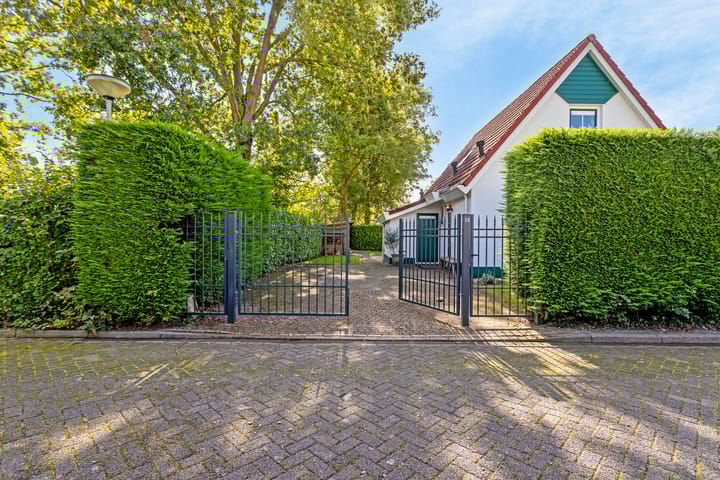 Foto 24 van Klaprooswei 13