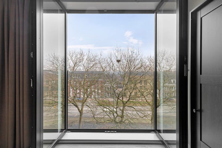 Foto 22 van Niemeyerstraat 46