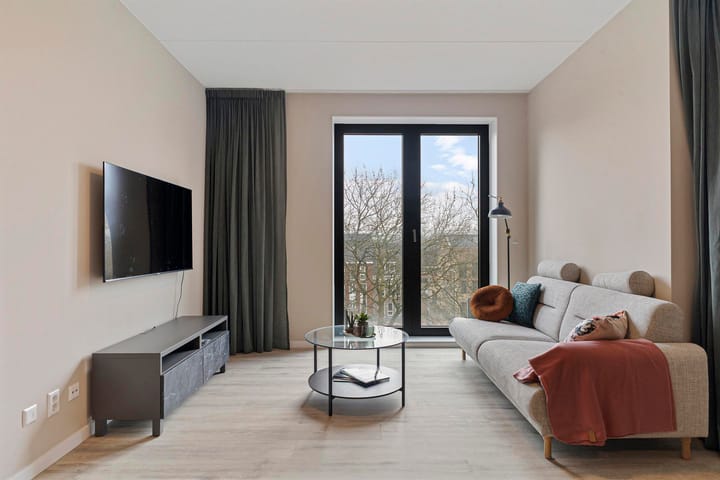 Foto 4 van Niemeyerstraat 46