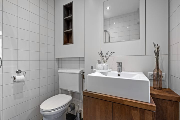 Photo 15 of Binnenhof 27