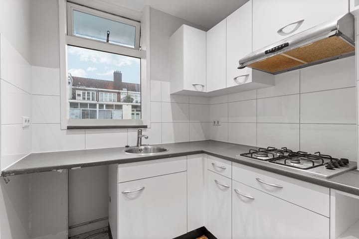 Foto 8 van Van Spilbergenstraat 37-2