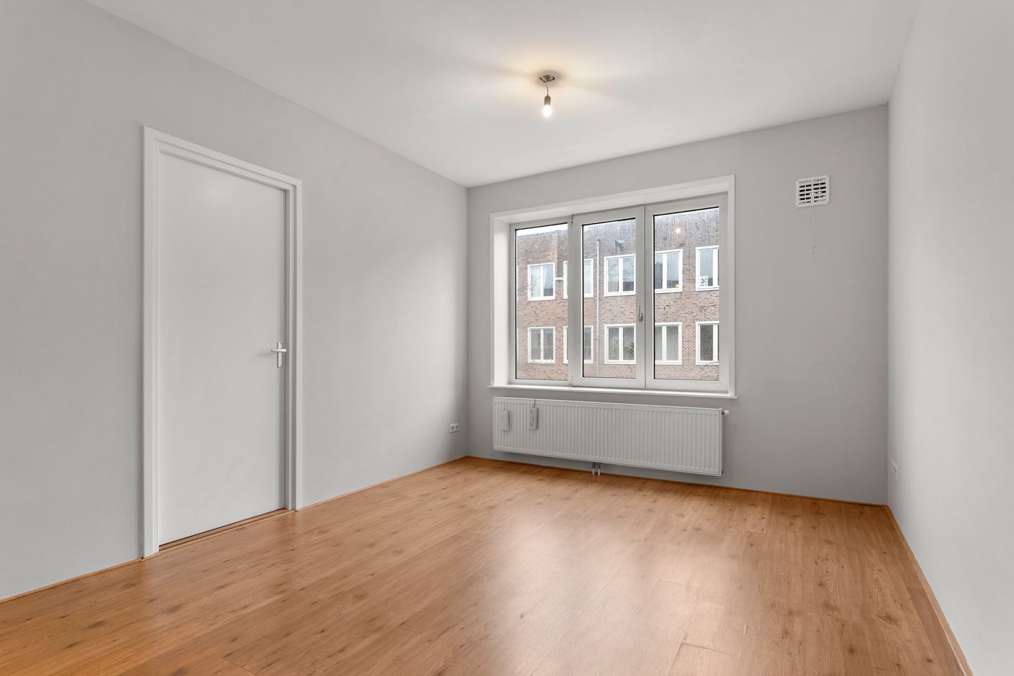 Foto 10 van Van Spilbergenstraat 37-2