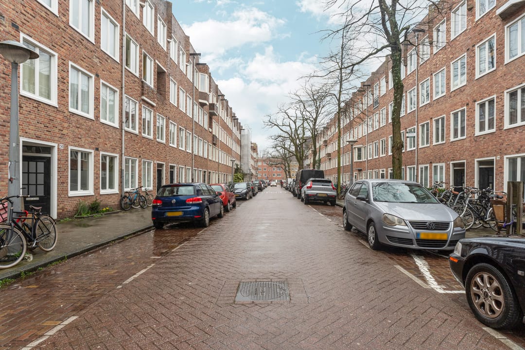 Foto 23 van Van Spilbergenstraat 37-2