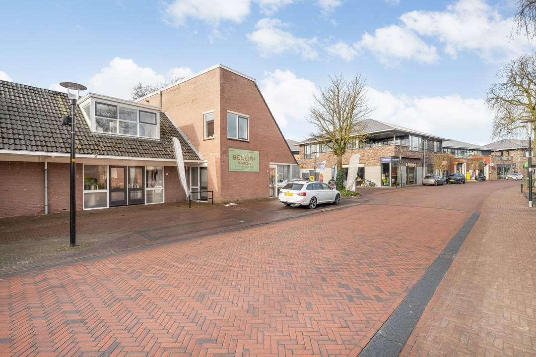 Photo 37 of Hoofdstraat 76-F