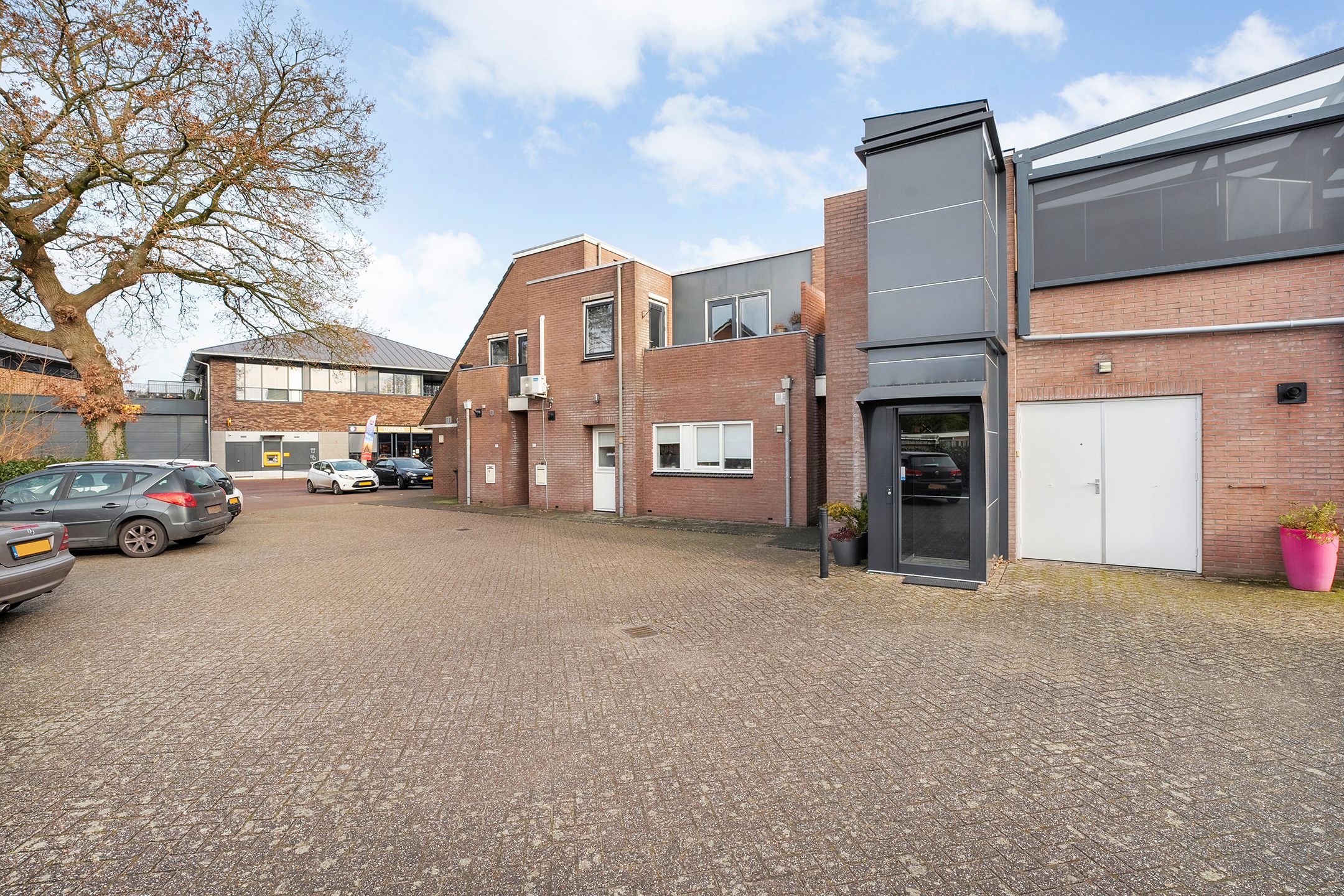 Photo 30 of Hoofdstraat 76-F