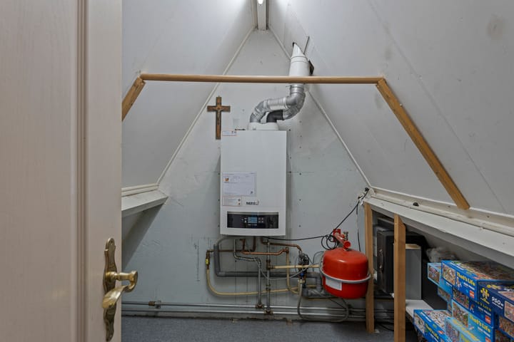 Photo 28 of Pastoor van der Weidenstraat 18