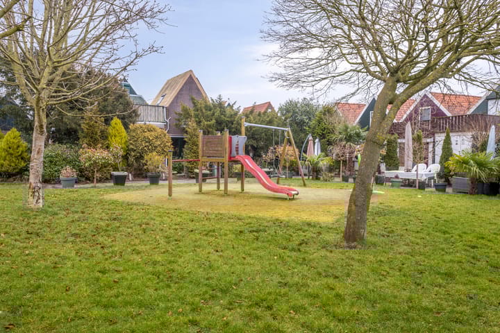 Photo 36 of Pastoor van der Weidenstraat 18