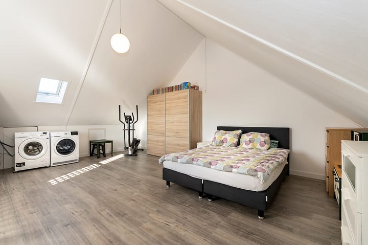 Photo 22 of Vieracker 13-A