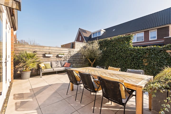 Photo 27 of Vieracker 13-A