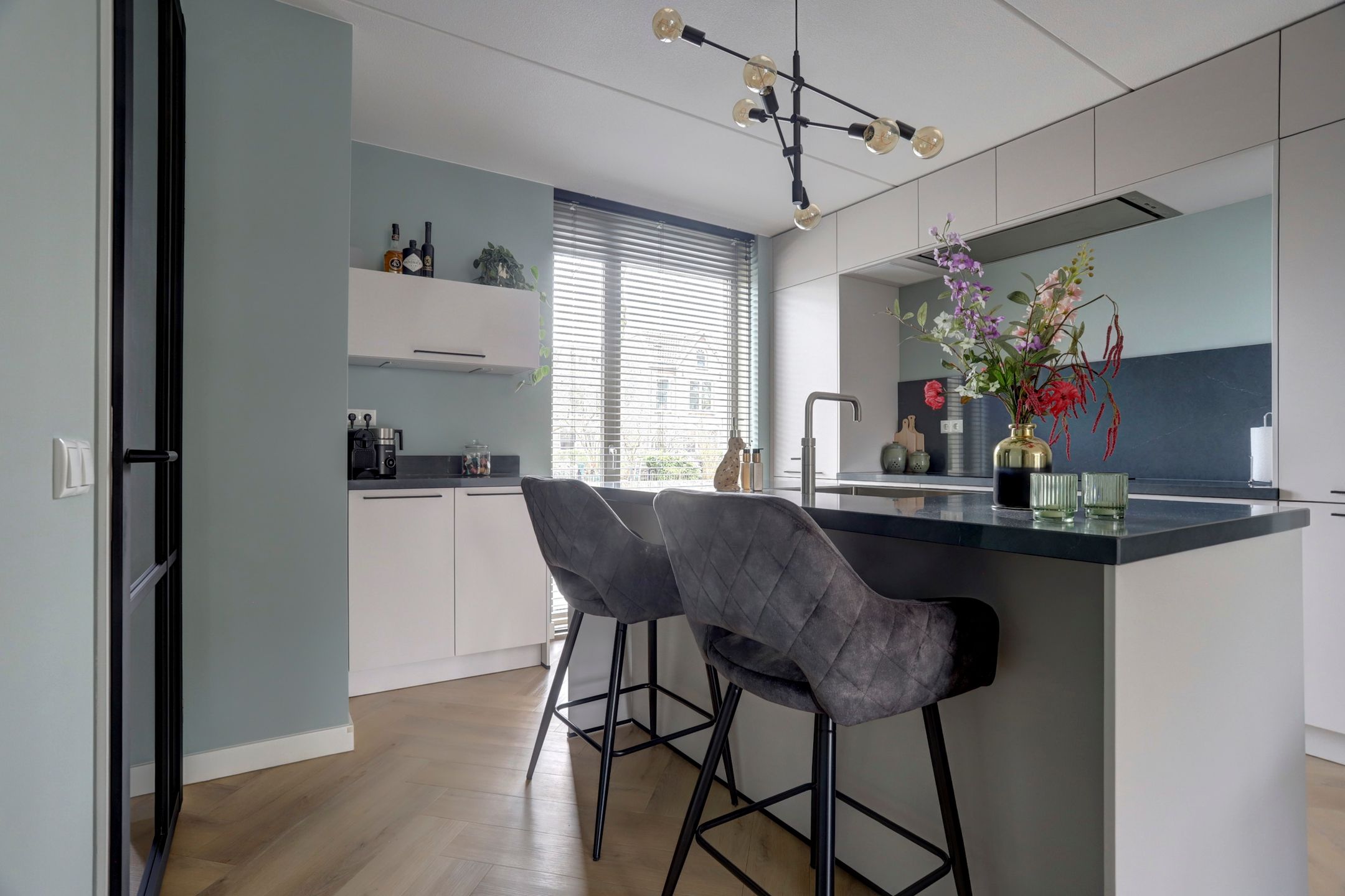 Foto 12 van Lingedijk 1-B