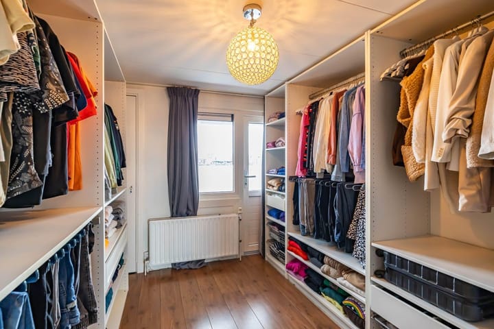 Foto 33 van Uitwierderweg 9