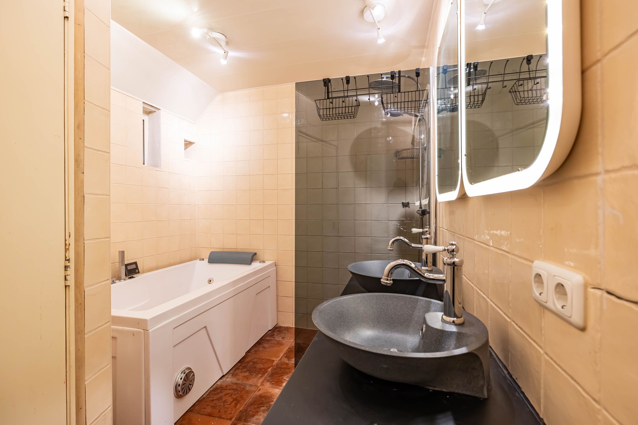 Photo 24 of Damsterweg 85