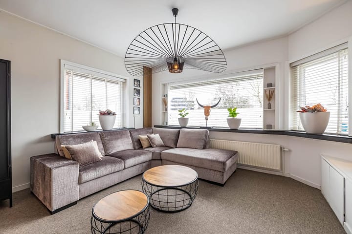 Foto 2 van Uitwierderweg 9