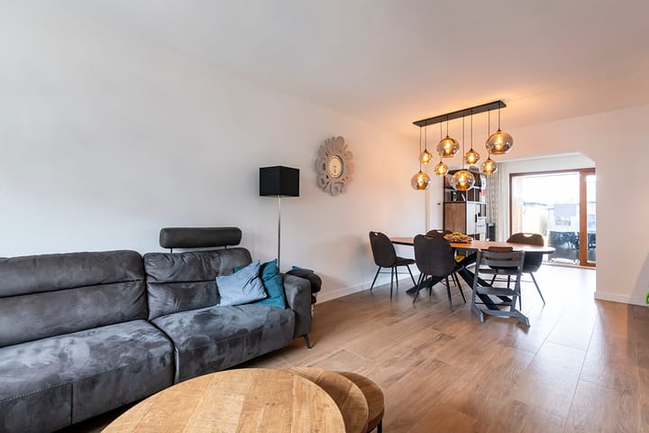 Foto 4 van Johannes Vermeerstraat 7