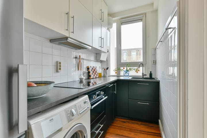 Foto 9 van Joan Melchior Kemperstraat 47-A3