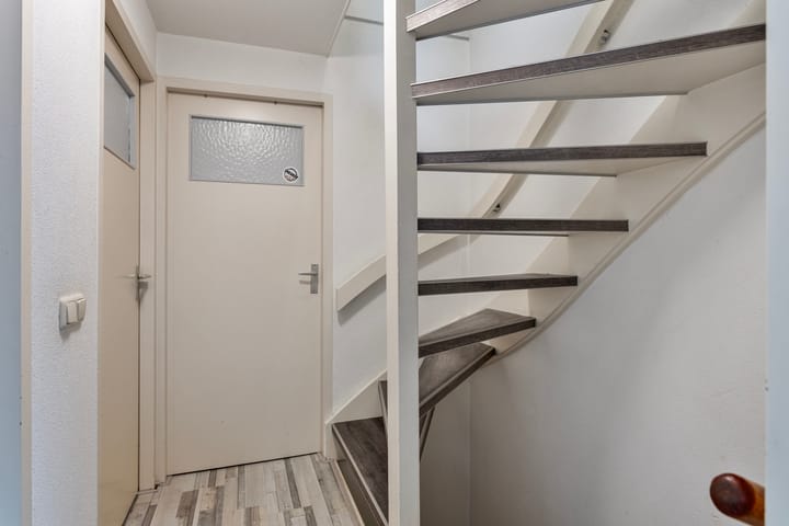 Foto 7 van Noord-Besterdstraat 36-A