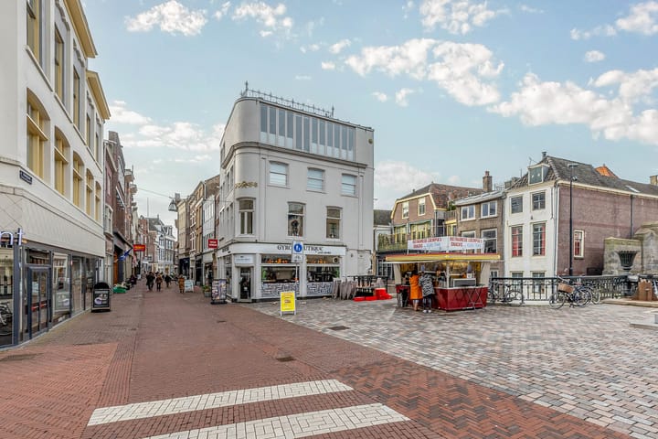 Photo 8 of Visstraat 11