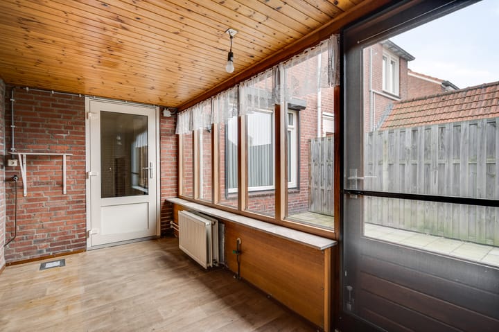 Foto 15 van Hogenakkerstraat 26