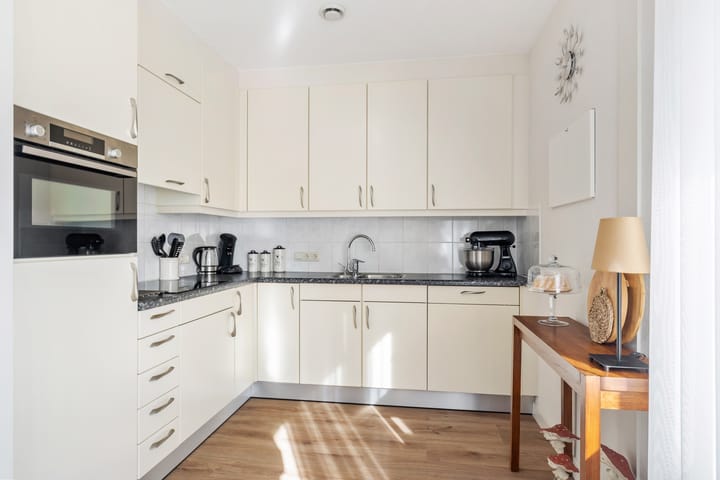 Foto 11 van Mr. van Coothstraat 24