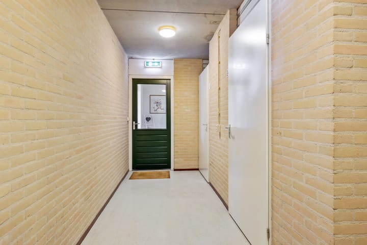 Foto 24 van Mr. van Coothstraat 24