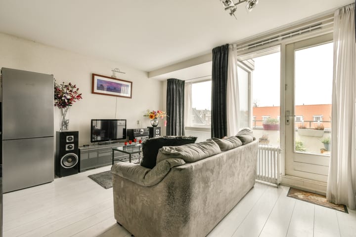 Foto 9 van Rustenburgerlaan 79-B