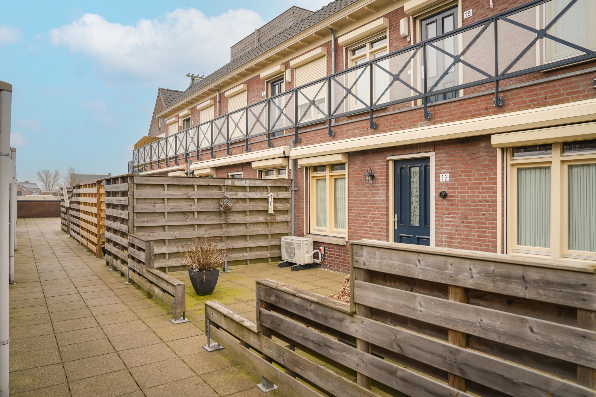 Foto 24 van Swaenenstate 12