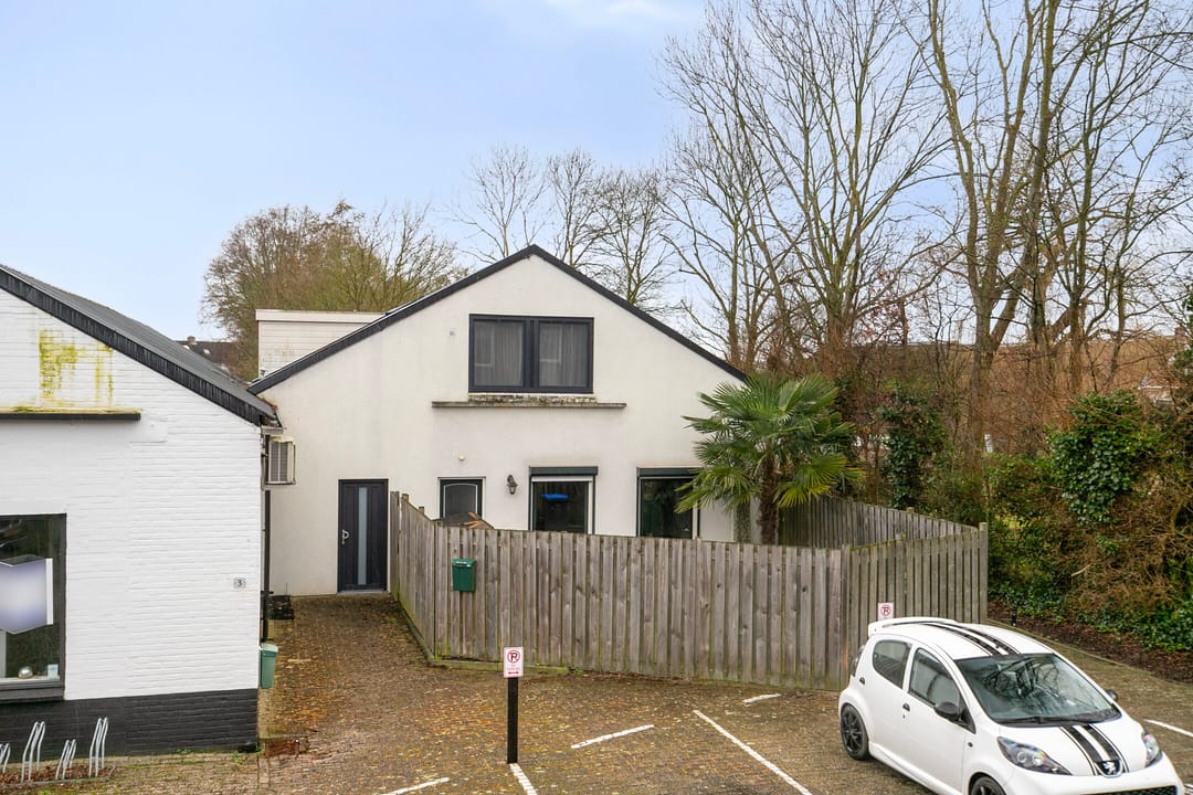 Foto 1 van Stationsweg 3-A