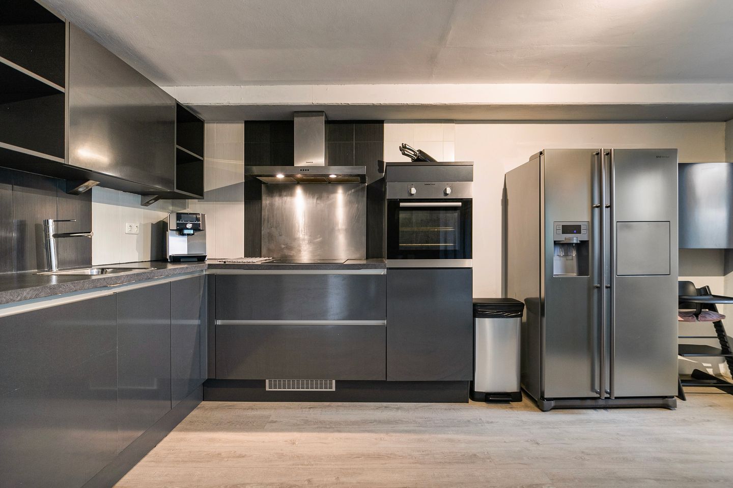 Foto 14 van Stationsweg 3-A