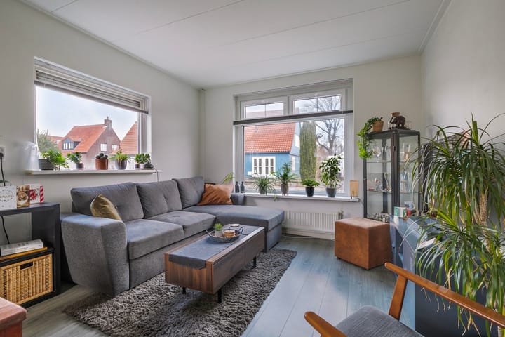 Foto 2 van Andries Veenstrastraat 13