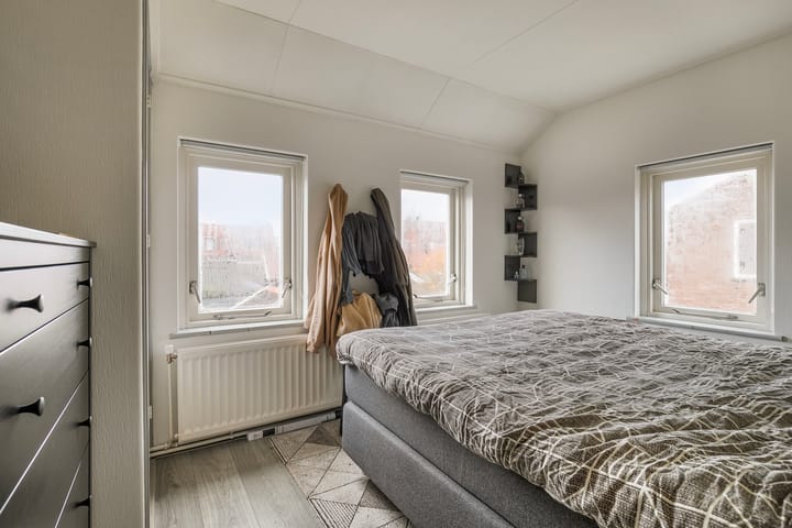 Foto 10 van Andries Veenstrastraat 13