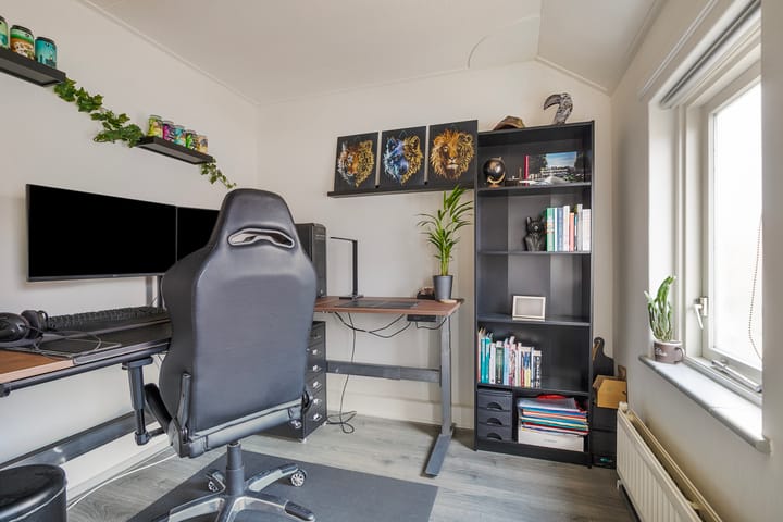 Foto 12 van Andries Veenstrastraat 13