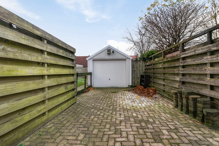 Foto 20 van Andries Veenstrastraat 13