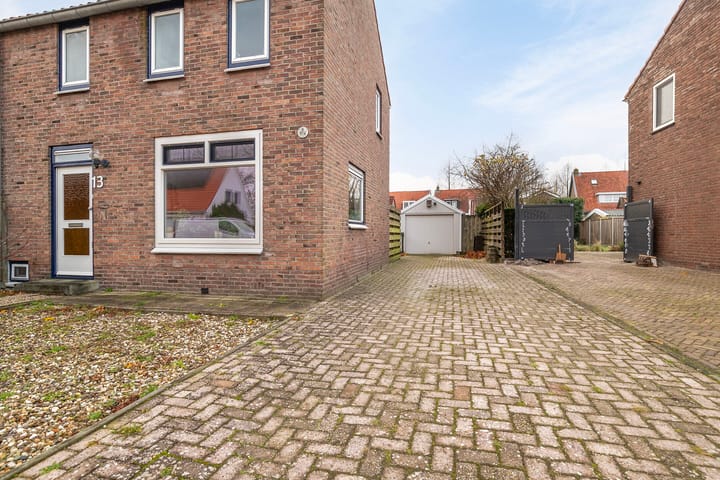 Foto 21 van Andries Veenstrastraat 13