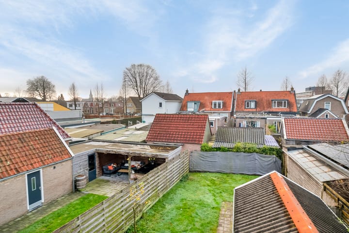 Foto 25 van Andries Veenstrastraat 13