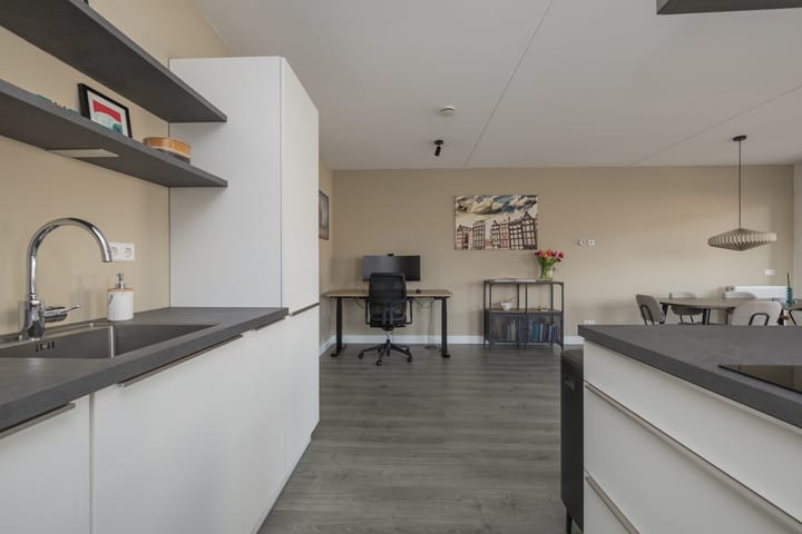 Foto 6 van Anne Frankhove 102