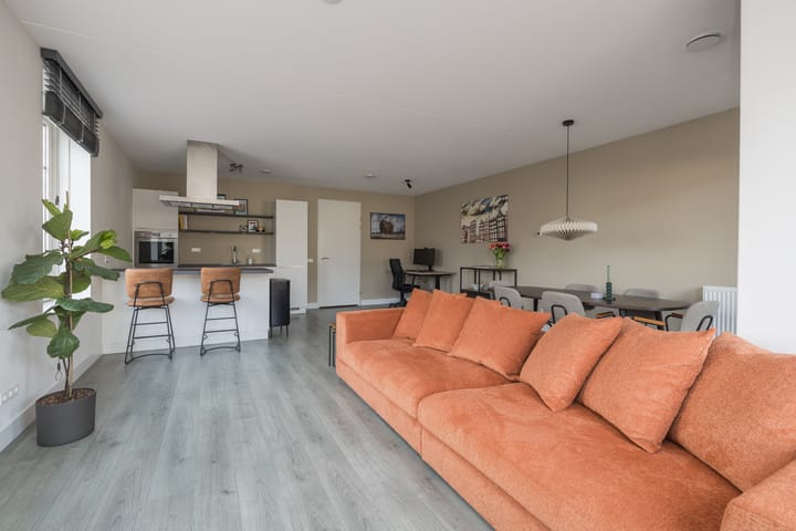 Foto 12 van Anne Frankhove 102