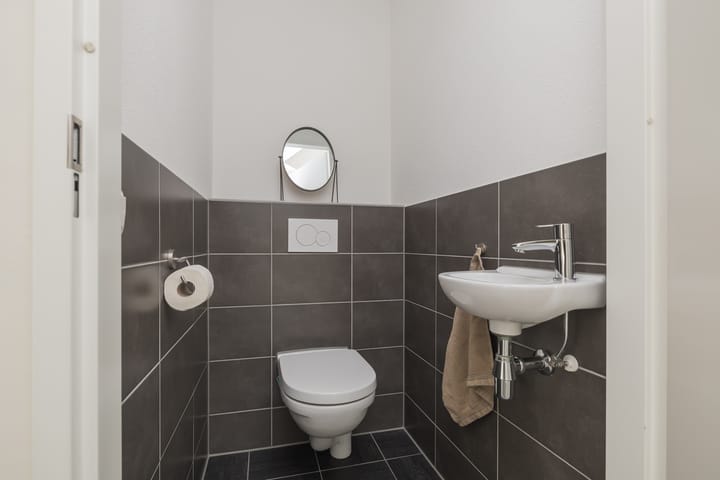 Foto 27 van Anne Frankhove 102