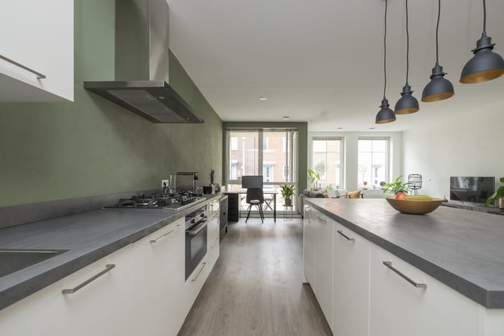 Foto 10 van Anne Frankhove 98