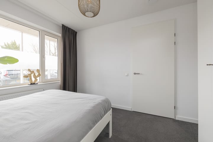 Foto 34 van Anne Frankhove 98