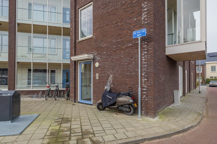 Foto 41 van Anne Frankhove 98