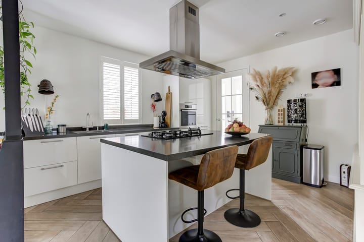 Foto 5 van Santhorsthof 36