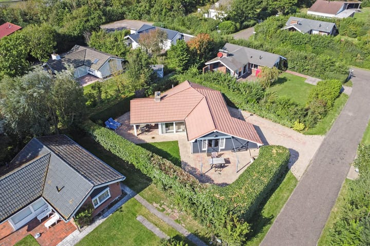 Photo 4 of Branding 43