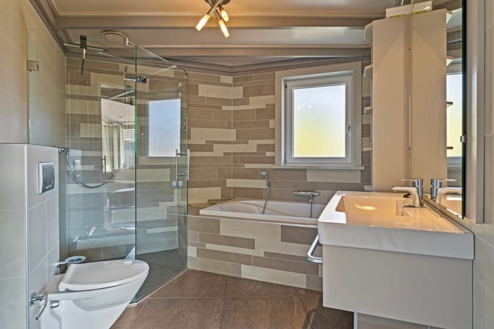 Photo 19 of Branding 43