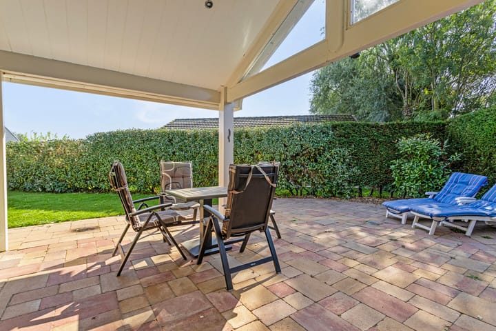 Photo 21 of Branding 43