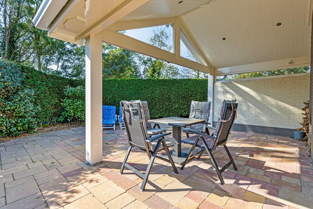 Photo 22 of Branding 43