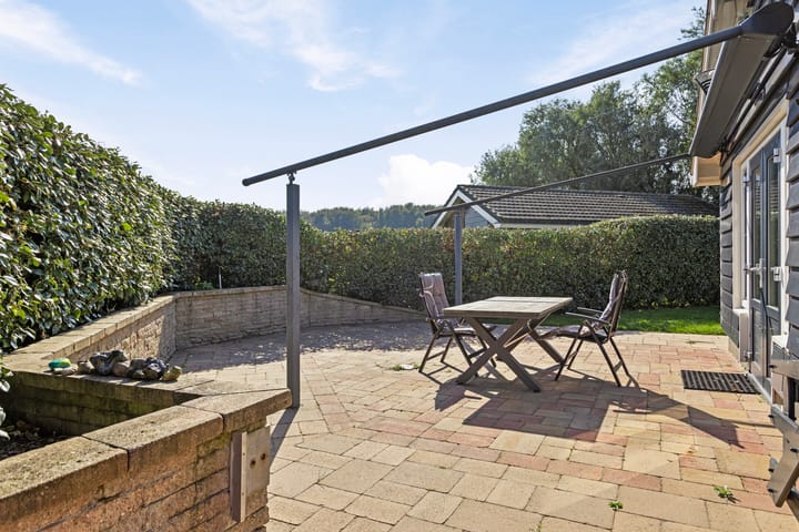 Photo 28 of Branding 43