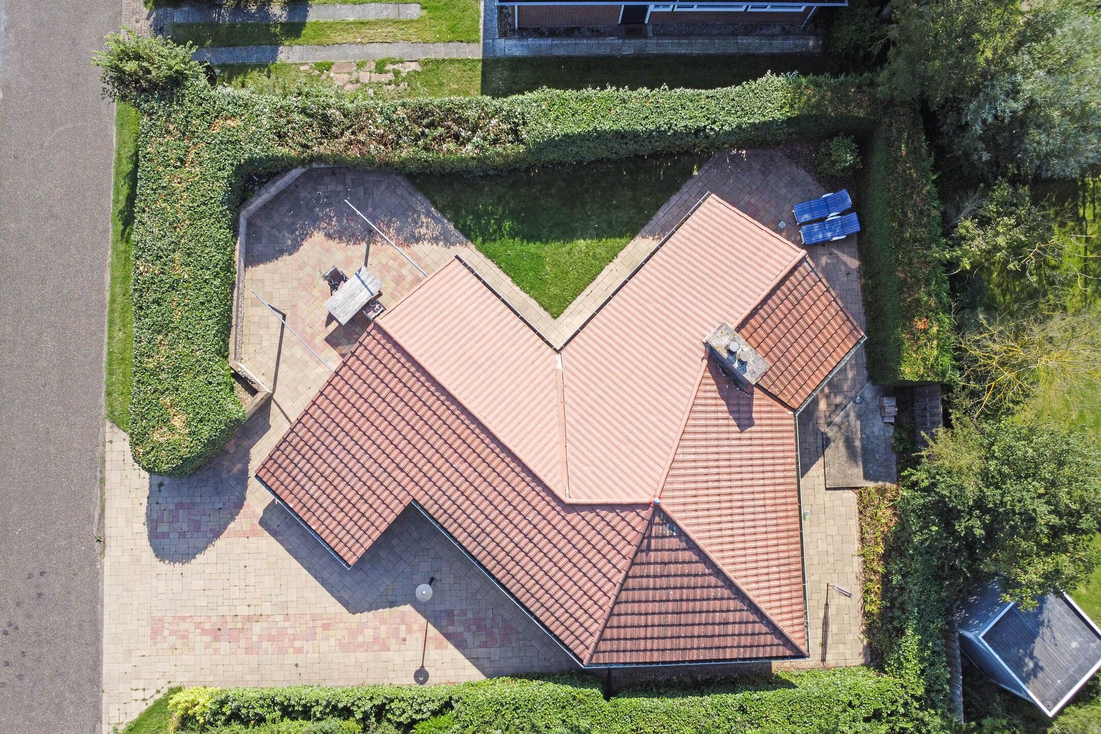 Photo 33 of Branding 43