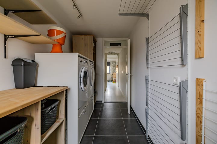 Foto 42 van Klooslaan 13