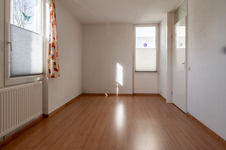 Photo 16 of Akker 58